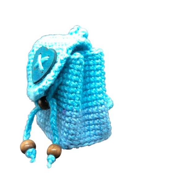 Handmade Crochet Mini Bag Keychain – Blue Colorblock, with Heart Button & Tassel - Picture 11 of 15
